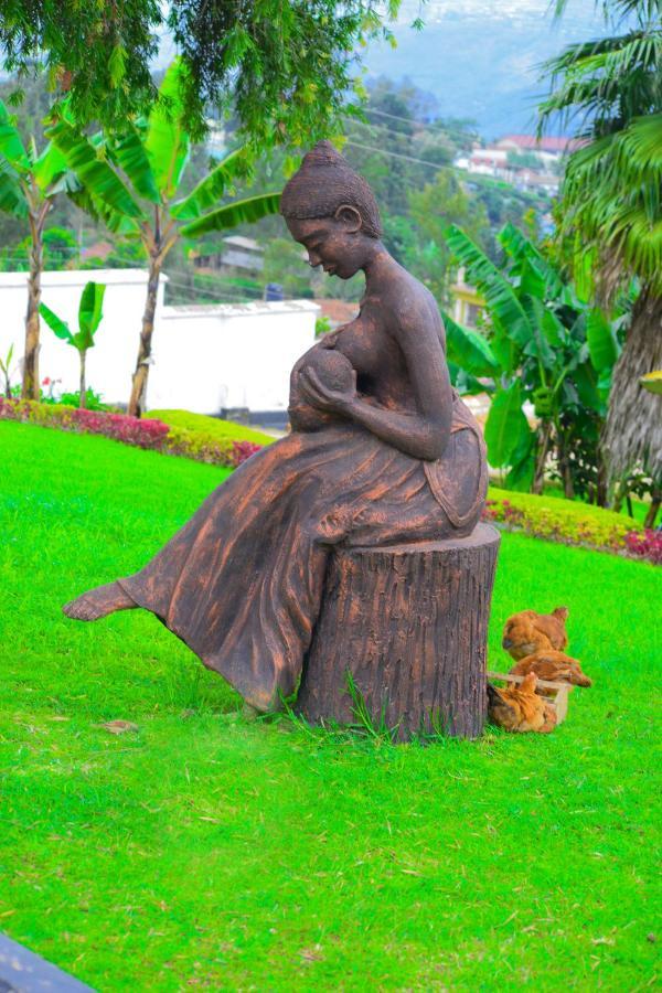 Kigezi Gardens Inn Kabale Zewnętrze zdjęcie