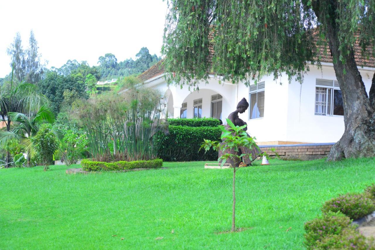 Kigezi Gardens Inn Kabale Zewnętrze zdjęcie