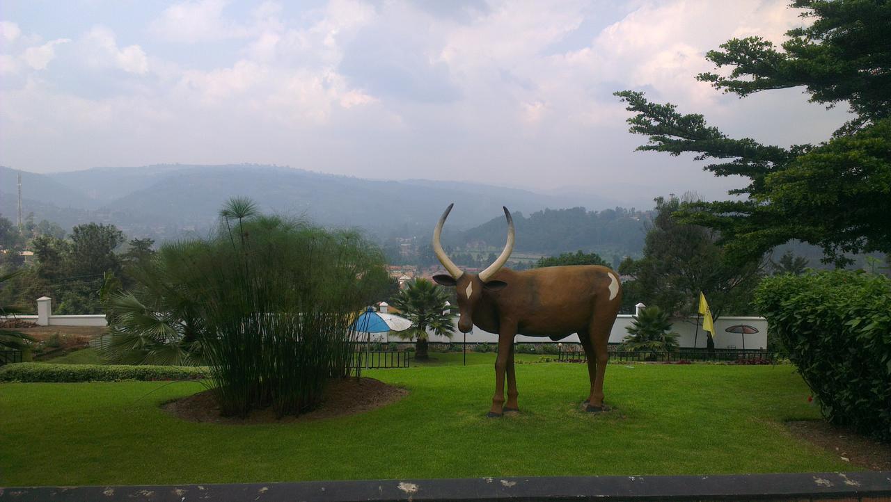 Kigezi Gardens Inn Kabale Zewnętrze zdjęcie